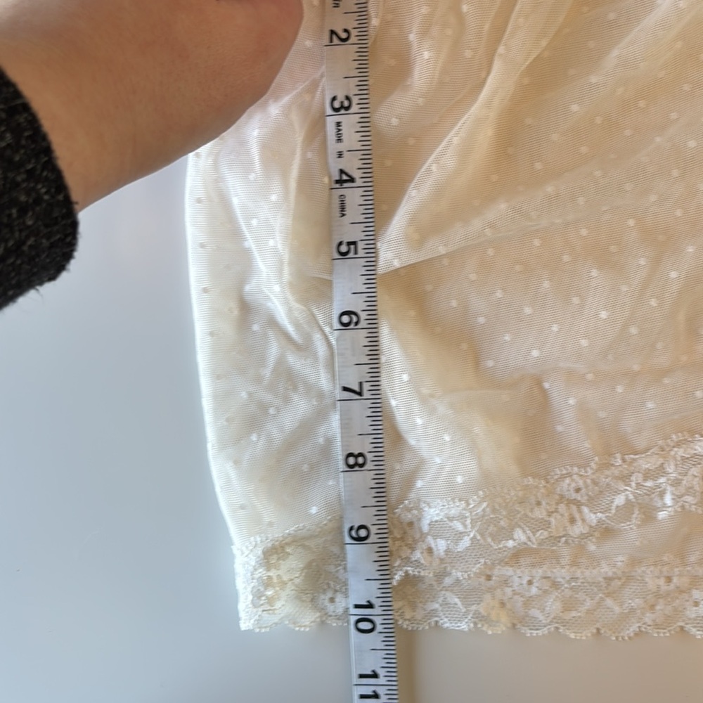 Victoria’s Secret | White Lace Tank (L) and Boyshort (XL) - Picture 6 of 11